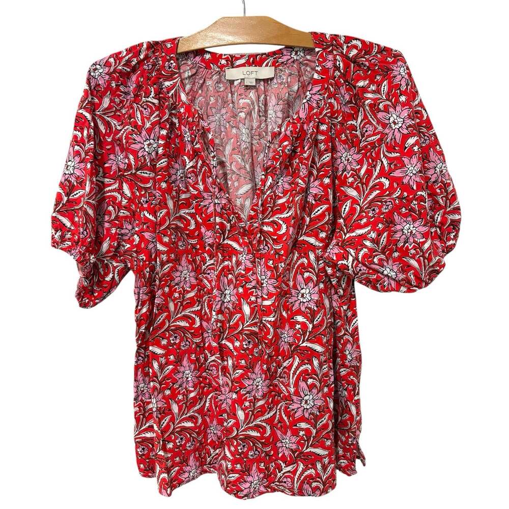 Ann Taylor LOFT | Top Floral Red Pink Short Sleeve V Neck- Size Large